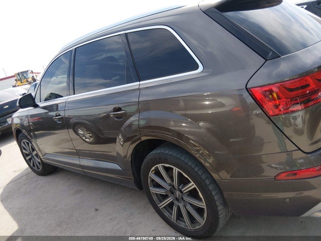 Продаж на аукціоні авто 2017 Audi Q7 3.0t Premium, vin: WA1VAAF72HD037384, номер лоту: 46190749