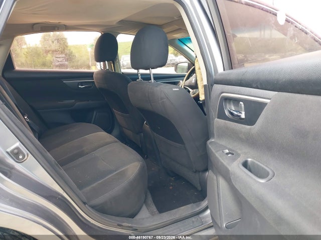 2015 Nissan Altima 2.5/2.5 S/2.5 Sl/2.5 Sv მანქანა იყიდება აუქციონზე, vin: 1N4AL3AP0FC190596, აუქციონის ნომერი: 46190767