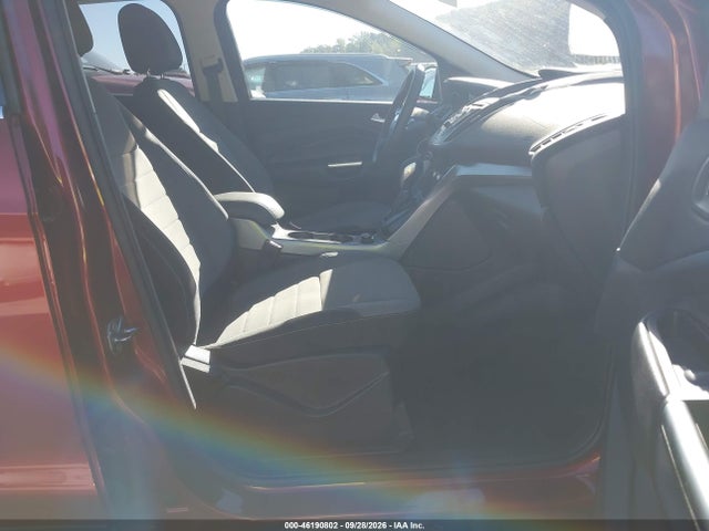 46190802 :رقم المزاد ، 1FMCU9GX1GUC34753 vin ، 2016 Ford Escape Se مزاد بيع