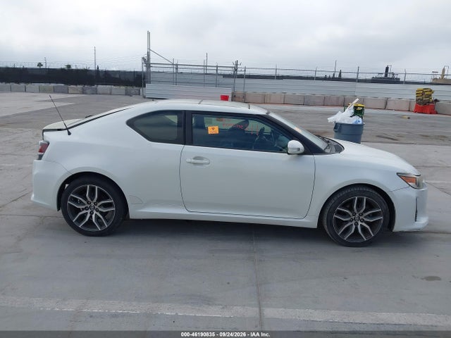 Продажа на аукционе авто 2016 Scion Tc, vin: JTKJF5C79GJ021239, номер лота: 46190835