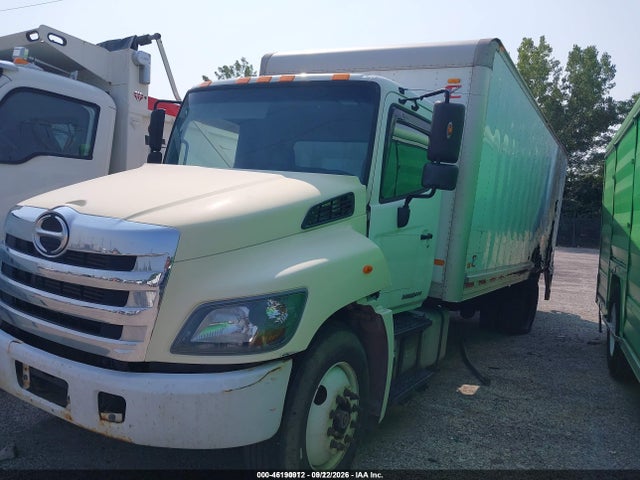 46190912 :رقم المزاد ، 5PVNV8JV0F4S54972 vin ، 2015 Hino Hino 338 مزاد بيع