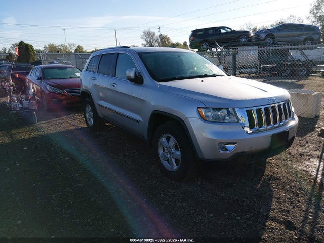 Продаж на аукціоні авто 2013 Jeep Grand Cherokee Laredo, vin: 1C4RJFAG3DC640775, номер лоту: 46190925