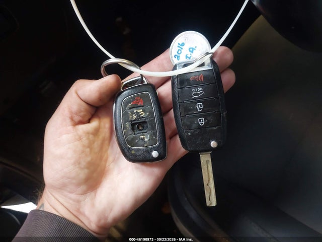 Продаж на аукціоні авто 2016 Kia Sorento Lx, vin: 5XYPG4A31GG063770, номер лоту: 46190973
