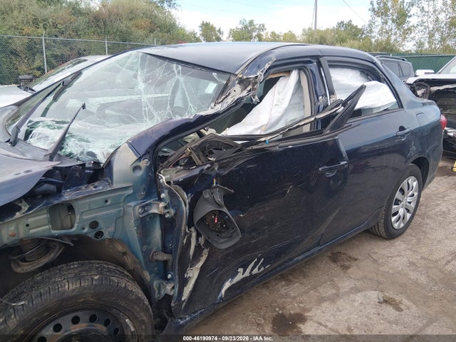 46190974 :رقم المزاد ، 2T1BU4EE7CC893500 vin ، 2012 Toyota Corolla Le مزاد بيع