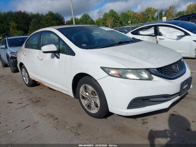 46190978 :رقم المزاد ، 19XFB2F50FE222069 vin ، 2015 Honda Civic Lx مزاد بيع