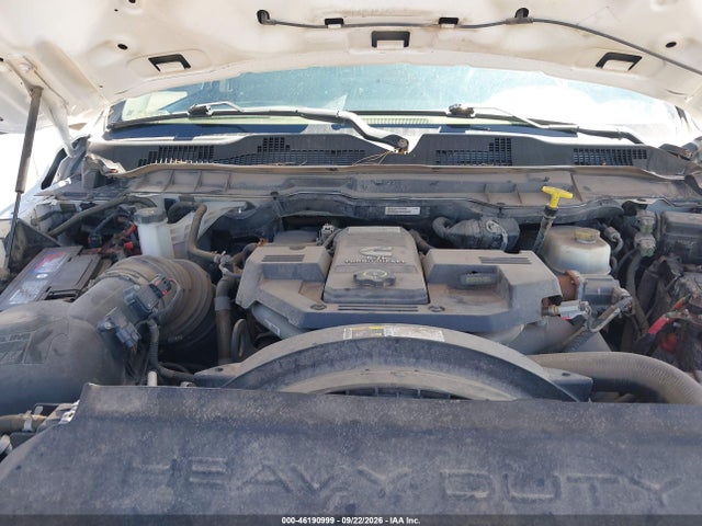 46190999 :رقم المزاد ، 3C7WRTAL7JG272913 vin ، 2018 Ram 3500 Chassis Tradesman/slt مزاد بيع