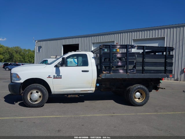 46190999 :رقم المزاد ، 3C7WRTAL7JG272913 vin ، 2018 Ram 3500 Chassis Tradesman/slt مزاد بيع