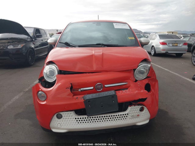 Fiat 500E BATTERY ELECTRIC 2016 3C3CFFGE5GT113718 Image 12