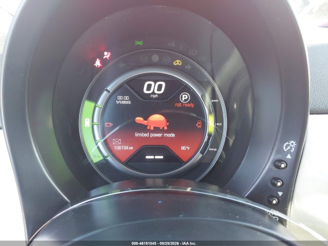 Fiat 500E BATTERY ELECTRIC 2016 3C3CFFGE5GT113718 Image 17