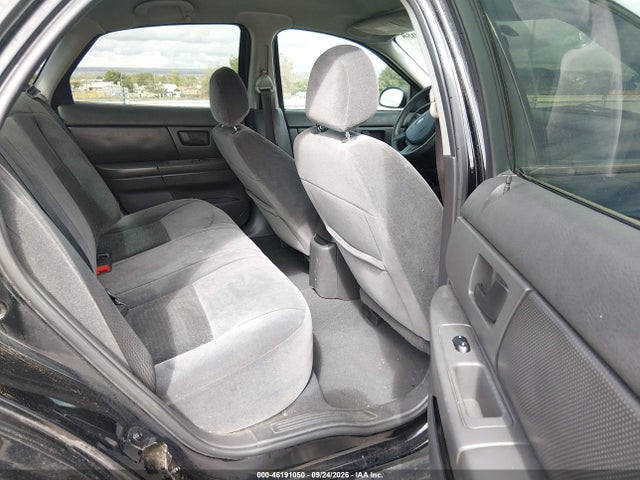 46191050 :رقم المزاد ، 1FAFP53294G150353 vin ، 2004 Ford Taurus Se مزاد بيع