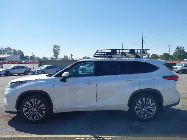 Toyota Highlander Hybrid Platinum 2021 5TDEBRCH9MS021728 Image 15
