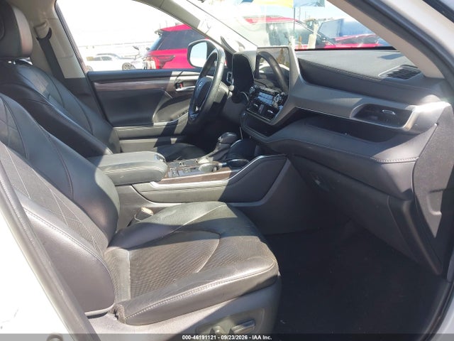 Toyota Highlander Hybrid Platinum 2021 5TDEBRCH9MS021728 Image 5