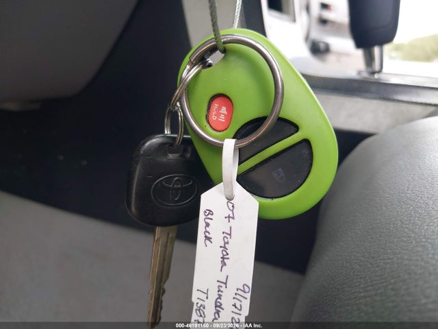 46191150 :رقم المزاد ، 5TFRV54137X025579 vin ، 2007 Toyota Tundra Sr5 V8 مزاد بيع
