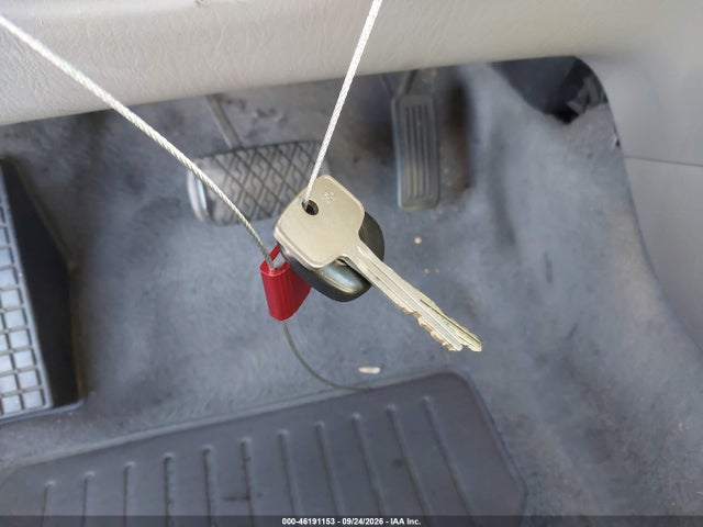 46191153 :رقم المزاد ، 1NXBR32E35Z531908 vin ، 2005 Toyota Corolla Ce مزاد بيع