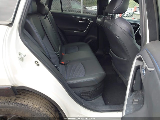 46191160 :رقم المزاد ، 4T3E6RFV5NU097968 vin ، 2022 Toyota Rav4 Hybrid Xse مزاد بيع