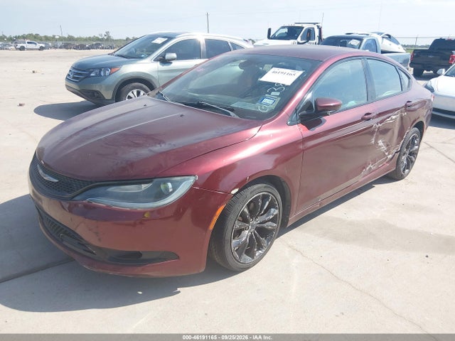 Chrysler 200 S 2016 1C3CCCBBXGN138568 Image 2