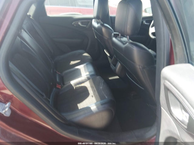 Chrysler 200 S 2016 1C3CCCBBXGN138568 Image 8