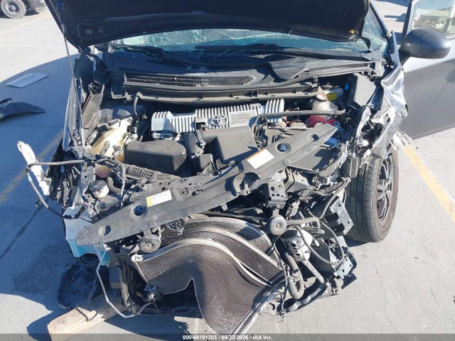 Продажа на аукционе авто 2015 Toyota Prius Two, vin: JTDKN3DU3F0461386, номер лота: 46191203