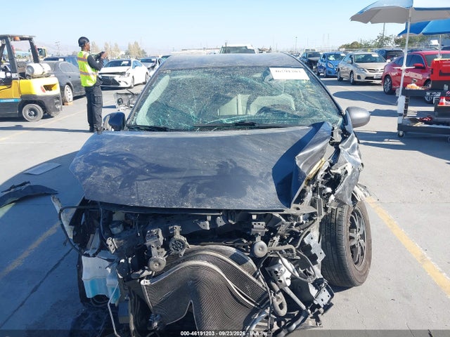Продажа на аукционе авто 2015 Toyota Prius Two, vin: JTDKN3DU3F0461386, номер лота: 46191203
