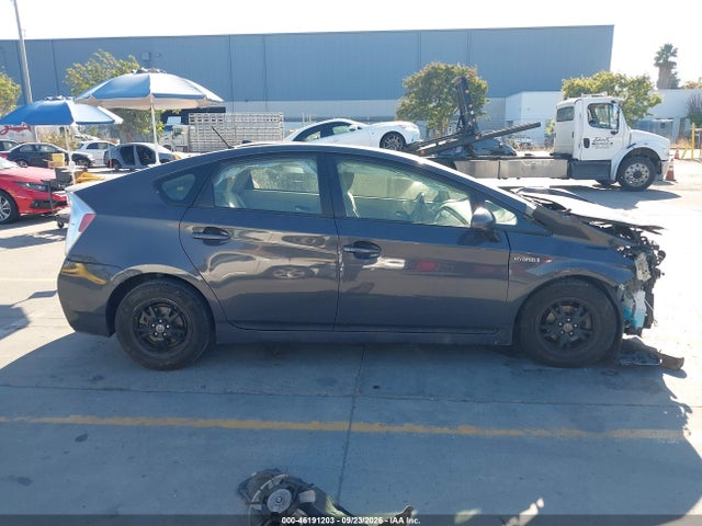 Продажа на аукционе авто 2015 Toyota Prius Two, vin: JTDKN3DU3F0461386, номер лота: 46191203