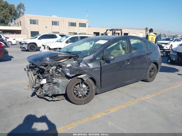 Продажа на аукционе авто 2015 Toyota Prius Two, vin: JTDKN3DU3F0461386, номер лота: 46191203