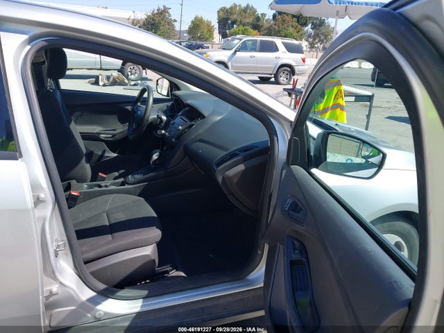 Ford FOCUS S 2016 1FADP3E28GL383306 Image 5