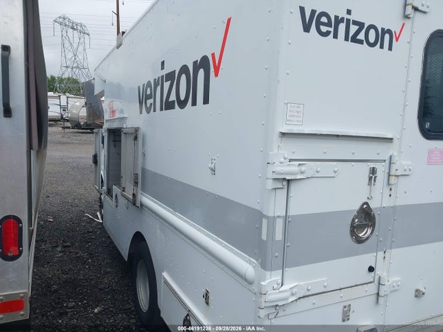 2007 Chevrolet Express Cutaway Work Van მანქანა იყიდება აუქციონზე, vin: 1GBJG31U671235384, აუქციონის ნომერი: 46191238