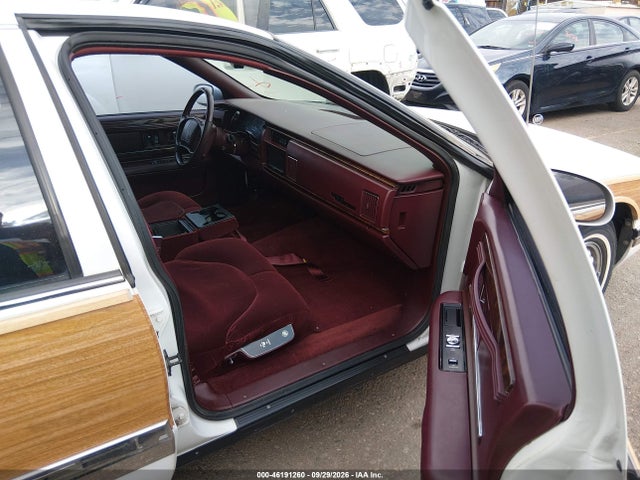 Продажа на аукционе авто 1995 Buick Roadmaster Estate, vin: 1G4BR82P1SR415068, номер лота: 46191260