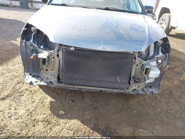 2004 Honda Civic Lx მანქანა იყიდება აუქციონზე, vin: 2HGES16574H623823, აუქციონის ნომერი: 46191286