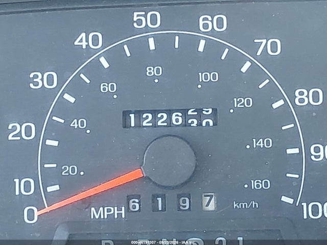 2001 Ford F-250 მანქანა იყიდება აუქციონზე, vin: 1FDNF21L01EA28485, აუქციონის ნომერი: 46191307