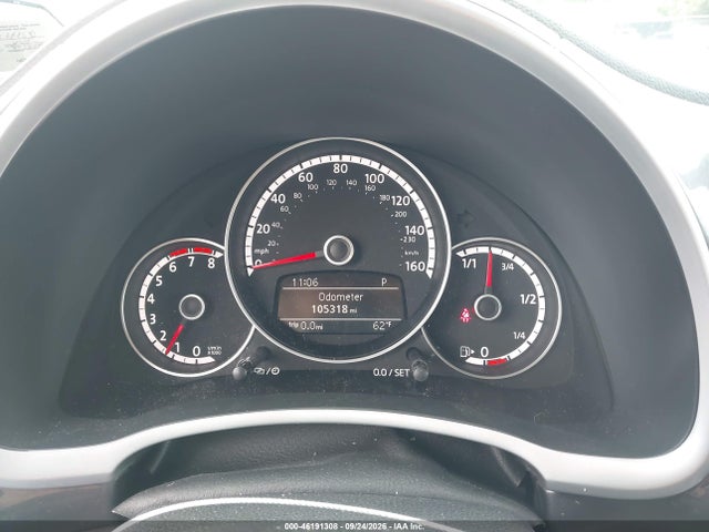 2015 Volkswagen Beetle 1.8t მანქანა იყიდება აუქციონზე, vin: 3VWJ17AT4FM614460, აუქციონის ნომერი: 46191308