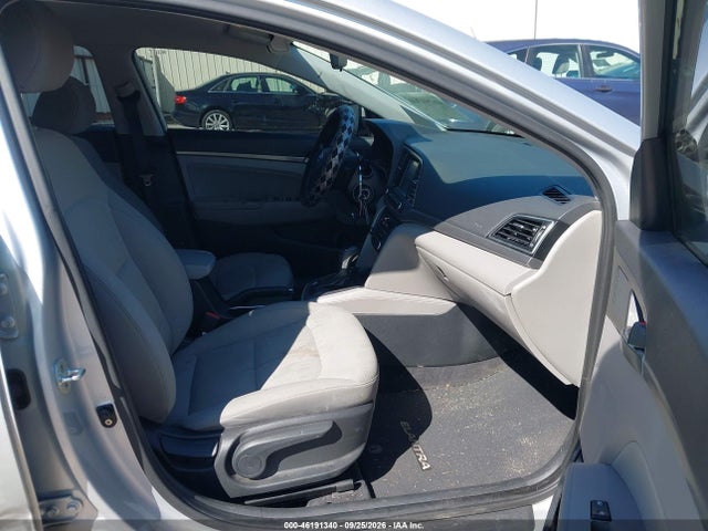 Продаж на аукціоні авто 2017 Hyundai Elantra Se, vin: KMHD84LF7HU407217, номер лоту: 46191340