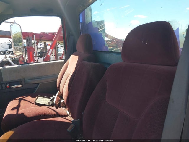 Продажа на аукционе авто 1999 Chevrolet C-series C6h042, vin: 1GBJ6H1C6XJ102244, номер лота: 46191349