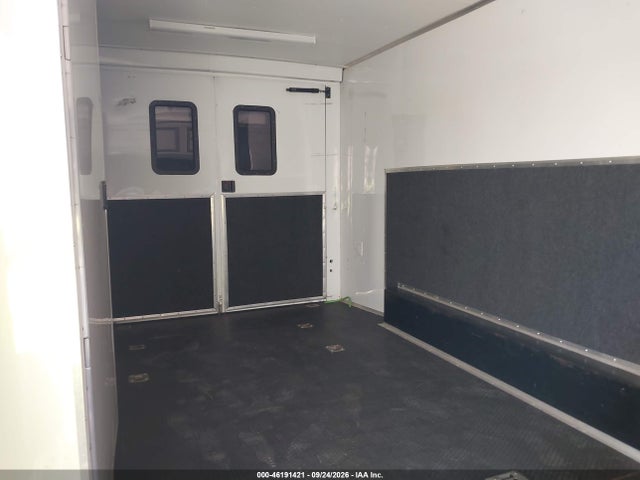 2021 Anvil Trailer 20' Enclosed Trailer მანქანა იყიდება აუქციონზე, vin: 7FYBE2026MD019324, აუქციონის ნომერი: 46191421