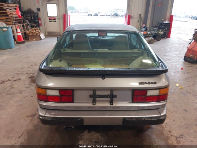 46191470 :رقم المزاد ، WP0AB0949HN473589 vin ، 1987 Porsche 944 مزاد بيع