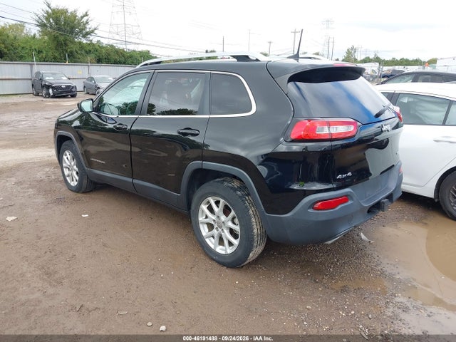 Продаж на аукціоні авто 2017 Jeep Cherokee Latitude 4x4, vin: 1C4PJMCS5HW633800, номер лоту: 46191488