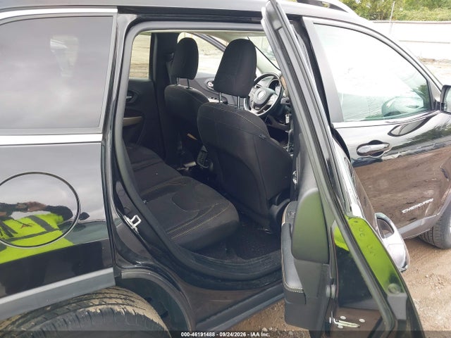 Продаж на аукціоні авто 2017 Jeep Cherokee Latitude 4x4, vin: 1C4PJMCS5HW633800, номер лоту: 46191488