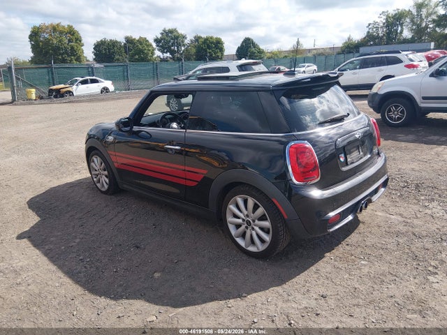 Продаж на аукціоні авто 2015 Mini Hardtop Cooper S, vin: WMWXP7C5XF2A58575, номер лоту: 46191508