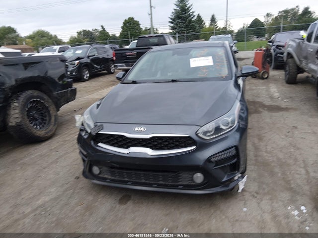 46191546 :رقم المزاد ، 3KPF24AD1KE040112 vin ، 2019 Kia Forte Lxs مزاد بيع