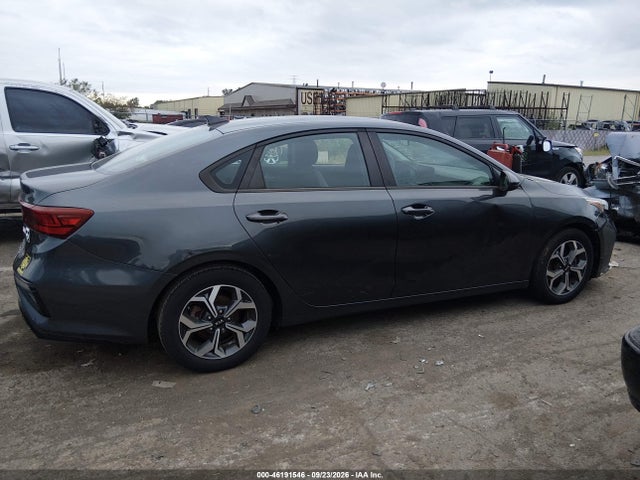 46191546 :رقم المزاد ، 3KPF24AD1KE040112 vin ، 2019 Kia Forte Lxs مزاد بيع