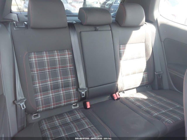 46191550 :رقم المزاد ، WVWFD7AJ5BW159837 vin ، 2011 Volkswagen Gti 2-door مزاد بيع
