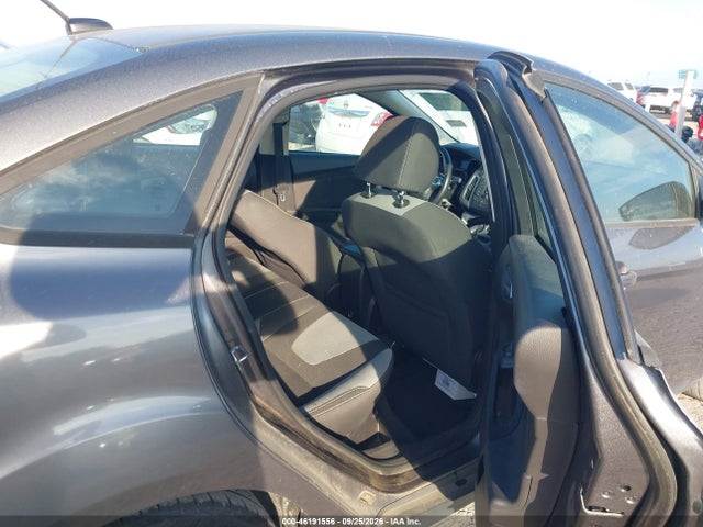 2014 Ford Focus Se მანქანა იყიდება აუქციონზე, vin: 1FADP3F21EL321600, აუქციონის ნომერი: 46191556