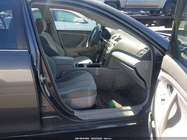 2011 Toyota Camry Le მანქანა იყიდება აუქციონზე, vin: 4T1BF3EK1BU161886, აუქციონის ნომერი: 46191580