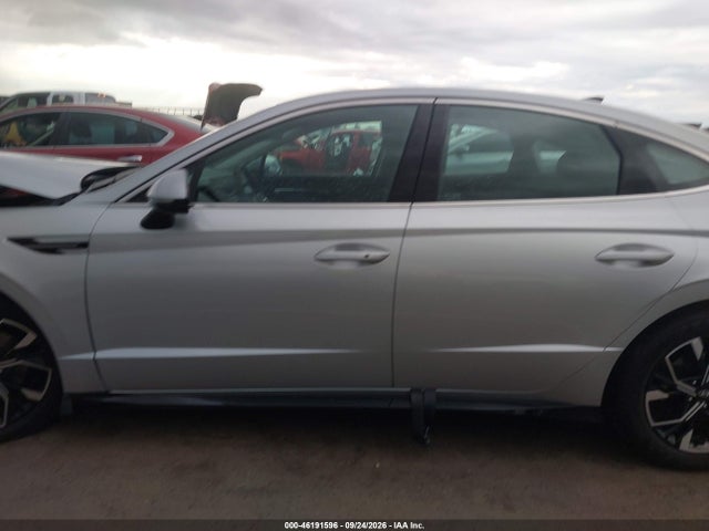 2025 Hyundai Sonata Sel მანქანა იყიდება აუქციონზე, vin: KMHL64JA6SA509982, აუქციონის ნომერი: 46191596