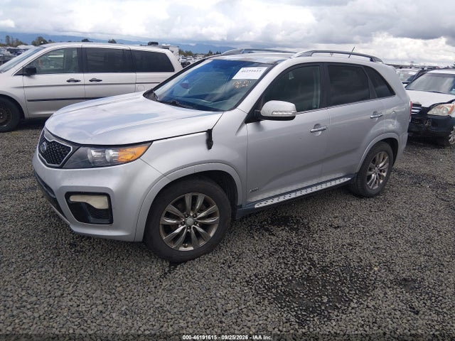 2013 Kia Sorento Sx მანქანა იყიდება აუქციონზე, vin: 5XYKWDA22DG375354, აუქციონის ნომერი: 46191615