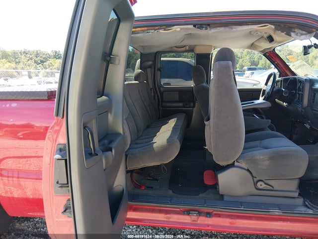 2004 Chevrolet Silverado C1500 მანქანა იყიდება აუქციონზე, vin: 2GCEC19V441167828, აუქციონის ნომერი: 46191624