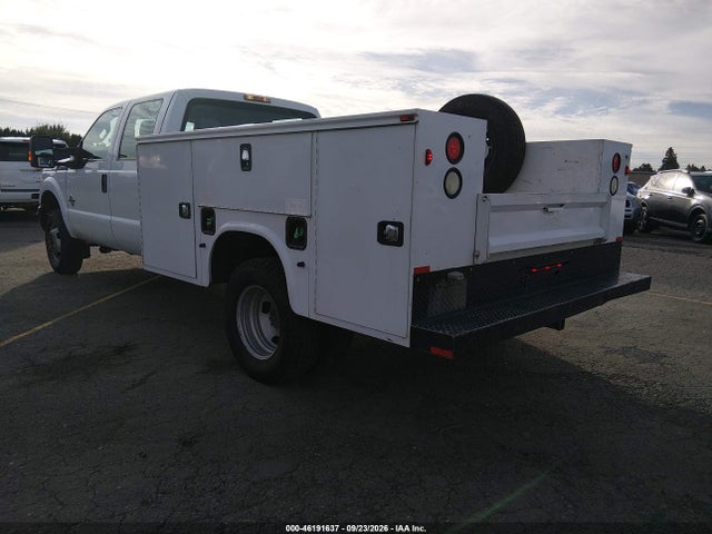 46191637 :رقم المزاد ، 1FD8W3HT8FEA24345 vin ، 2015 Ford F-350 Chassis Xl مزاد بيع