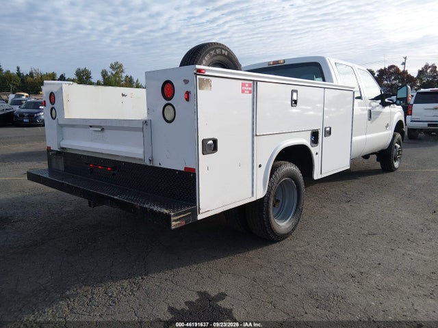 46191637 :رقم المزاد ، 1FD8W3HT8FEA24345 vin ، 2015 Ford F-350 Chassis Xl مزاد بيع