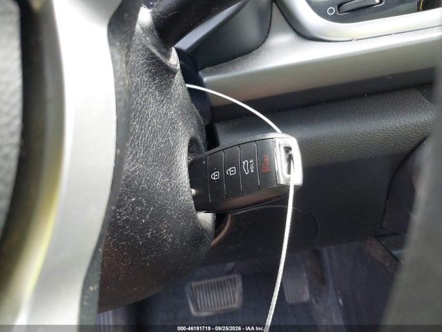 Продажа на аукционе авто 2019 Kia Rio S, vin: 3KPA24AB6KE205113, номер лота: 46191719
