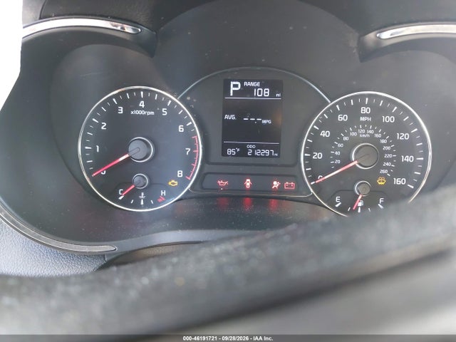 KIA FORTE LX 2018 3KPFK4A75JE251662 Image 7